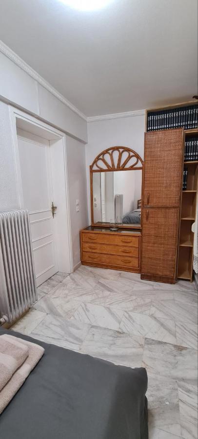 Fori's Nest Skg Apartment *