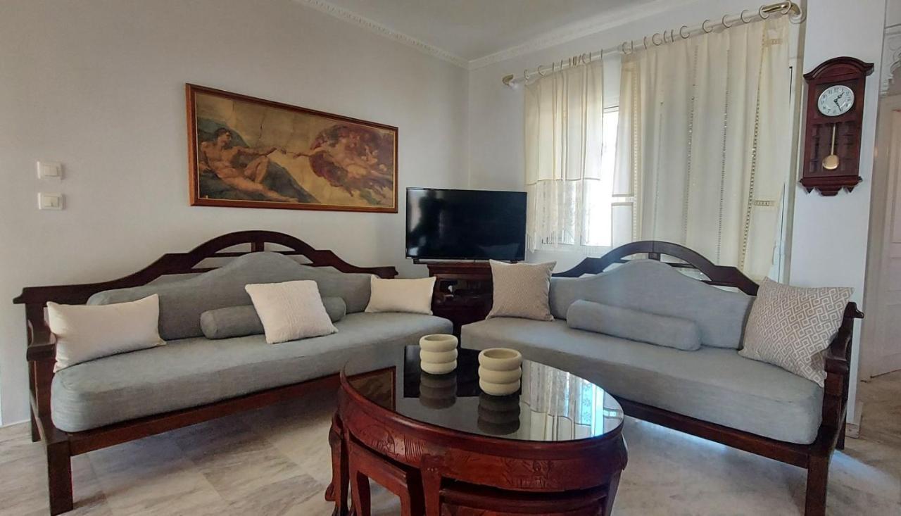 Fori's Nest Skg Apartment
