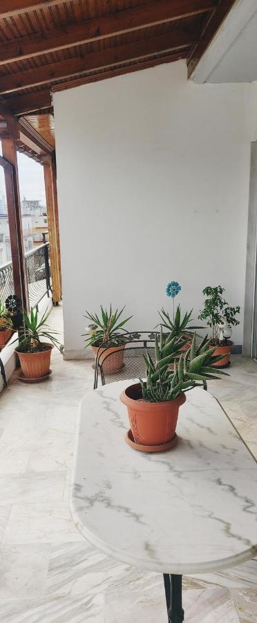 Apartment Fori's Nest Skg *